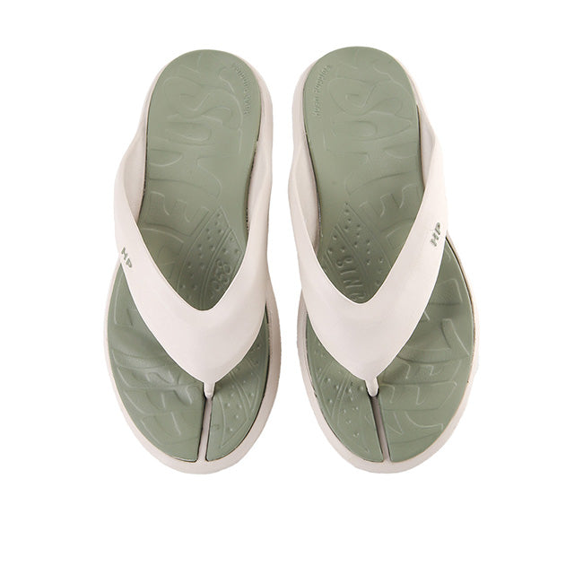 Cayman Toepost In Sand