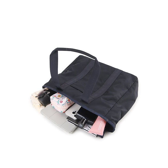 Classic Zip Tote In Deep Sea Blue