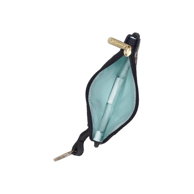 Key Card Holder In Theater Pretzel