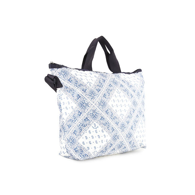 Deluxe Easy Carry Tote In Bandanna Breeze