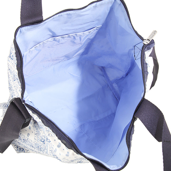 Deluxe Easy Carry Tote In Bandanna Breeze