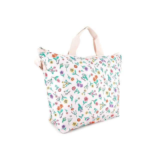 Deluxe Easy Carry Tote In Tossed Wildflowers