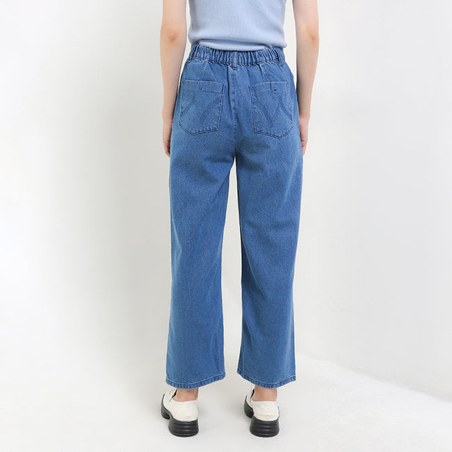 Munroe In Medium Blue