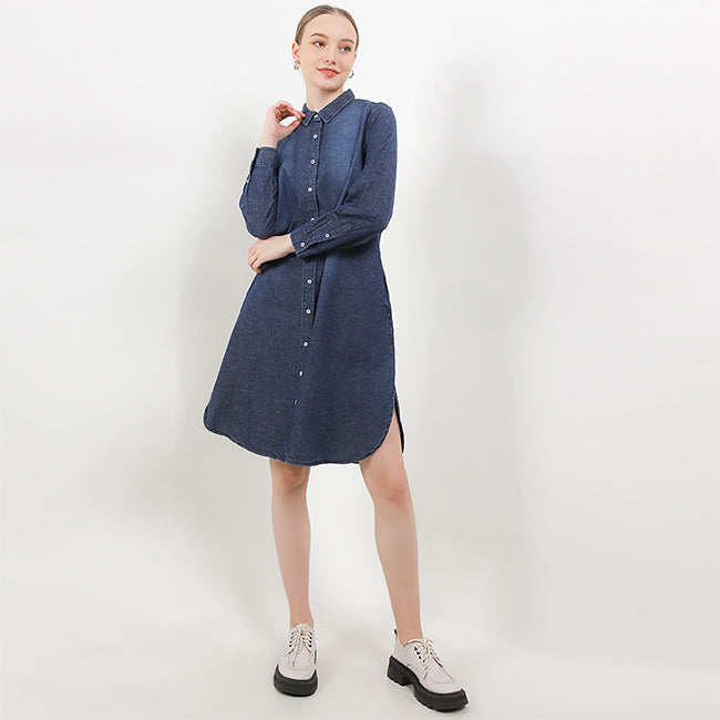 Ginevra In Dark Blue