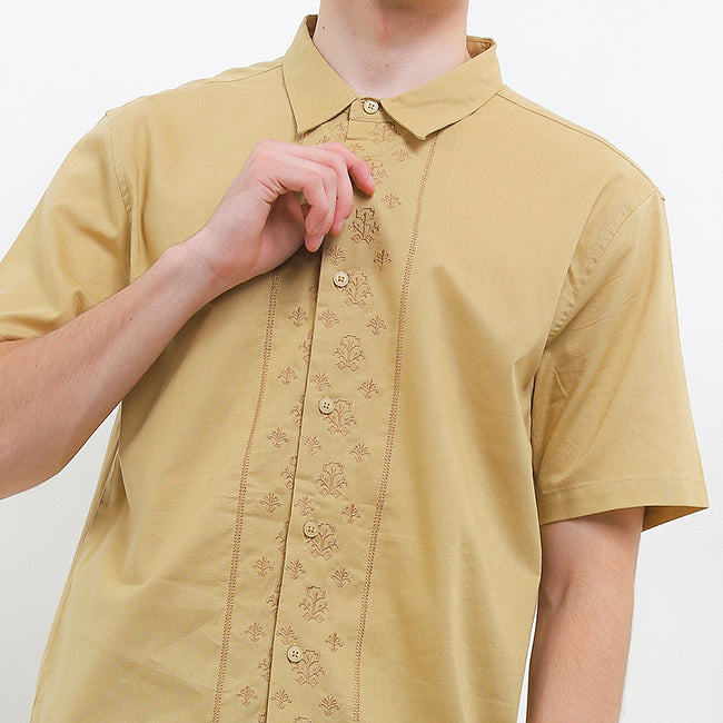 Hush Puppies Pakaian Pria Shirt Nc Kaleef In Khaki