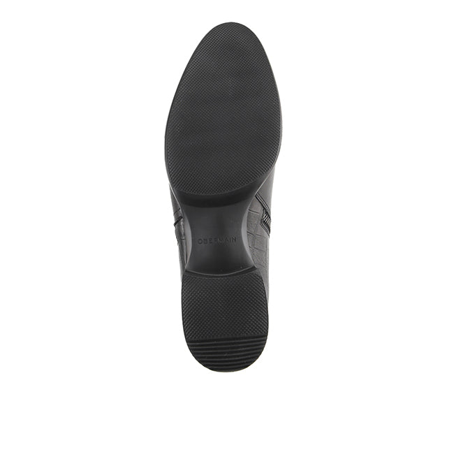 Genia Rocca In Black