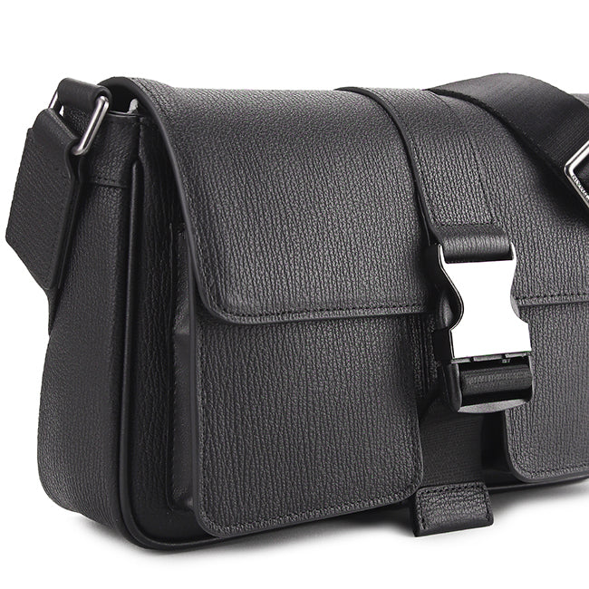 Obermain Tas Pria Bobby Messenger Bag-L In Black
