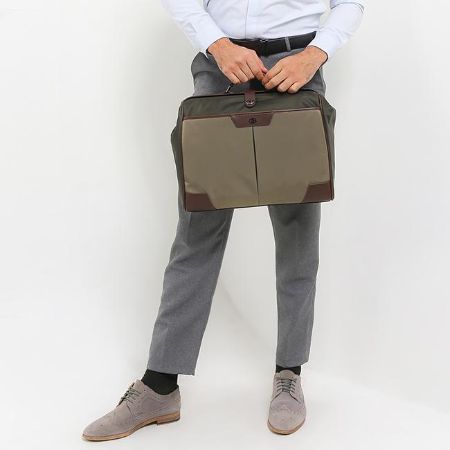 Obermain Tas Pria Kenton Document Bag In Olive