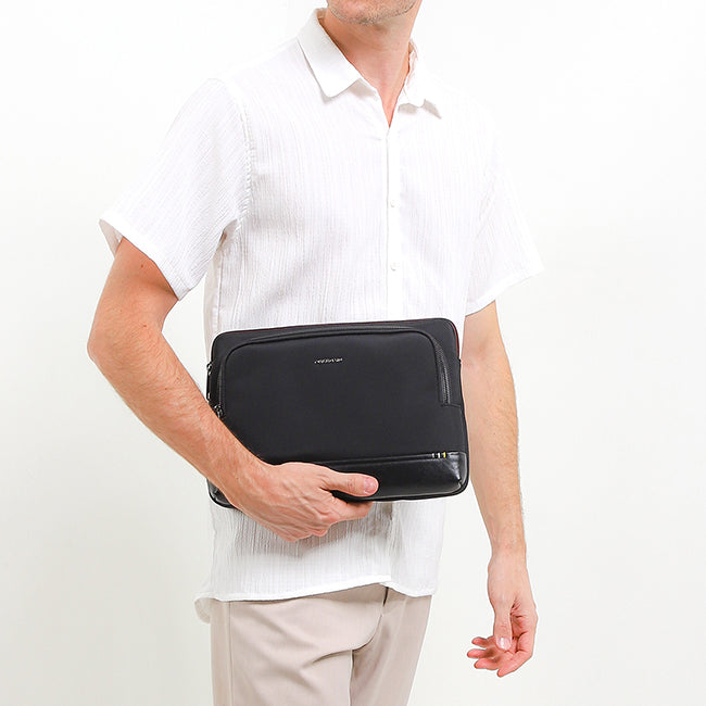 Roman Clutch In Black