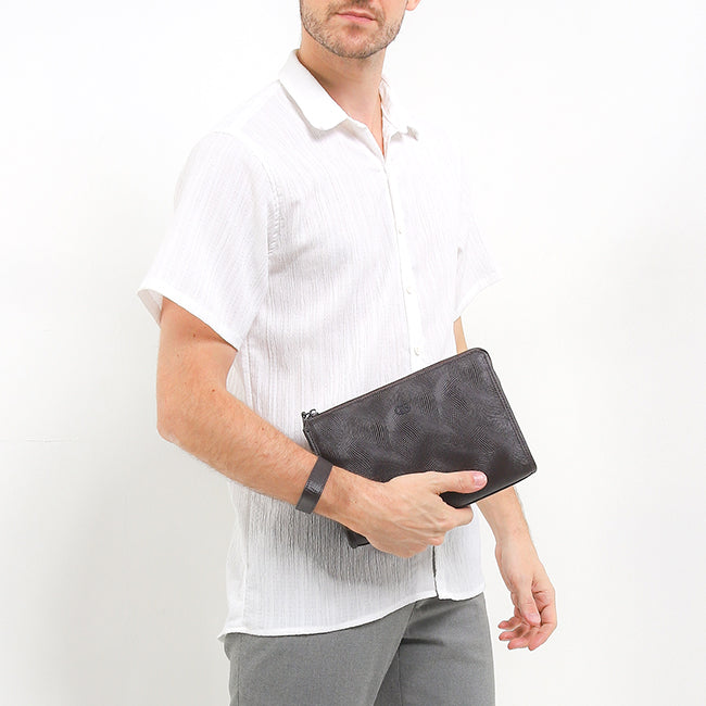 Scott Clutch-L In Dark Brown