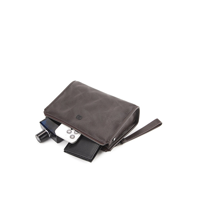 Scott Clutch-L In Dark Brown