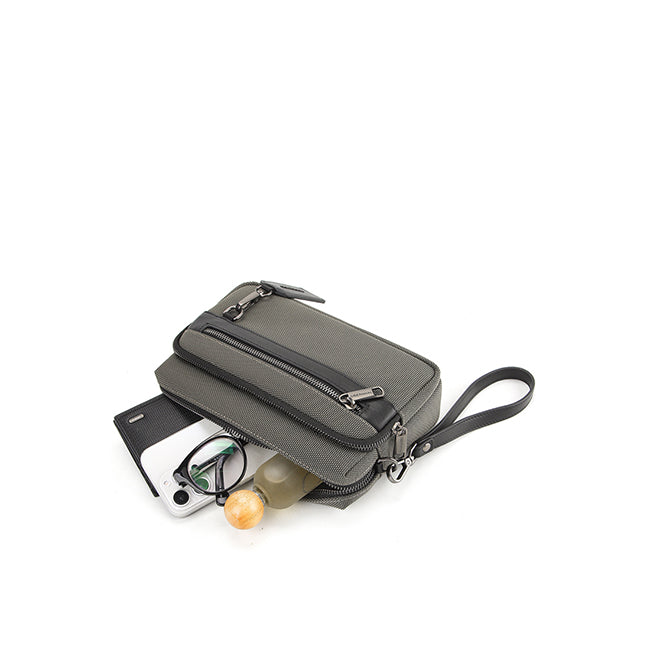 Smith Clutch In Olive