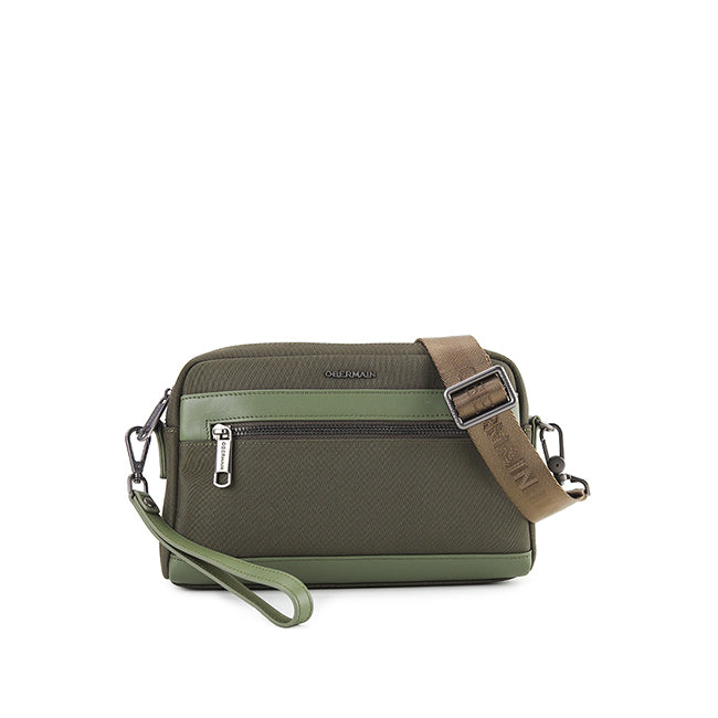 Darian Clutch In Olive