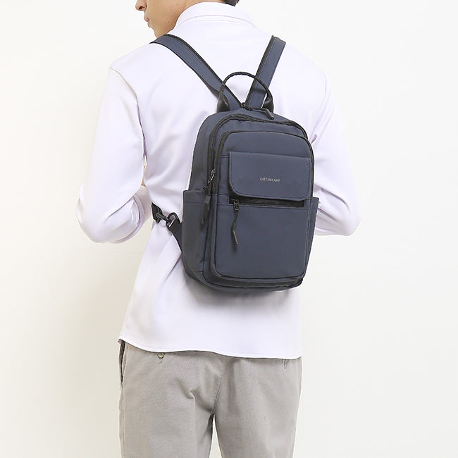 Obermain Men Kayden 3 Chest Bag In Navy