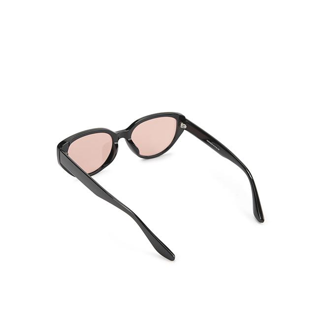 Obermain Aksesoris Wanita sunglasses Blaire Cat-Eye In Black