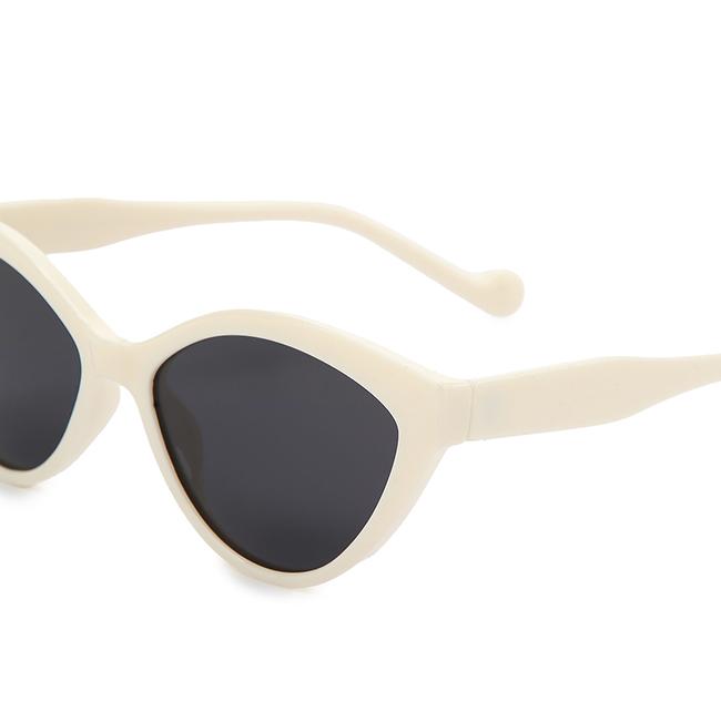 Obermain Aksesoris Wanita sunglasses Belle Cat-Eye In Cream
