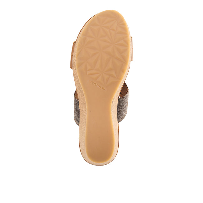 Jasmin Heydi In Camel