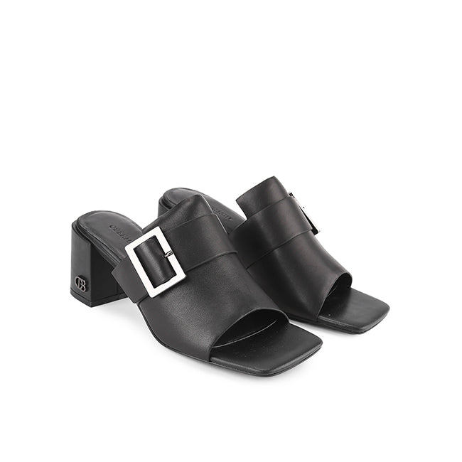 Mikayla Lynn In Black