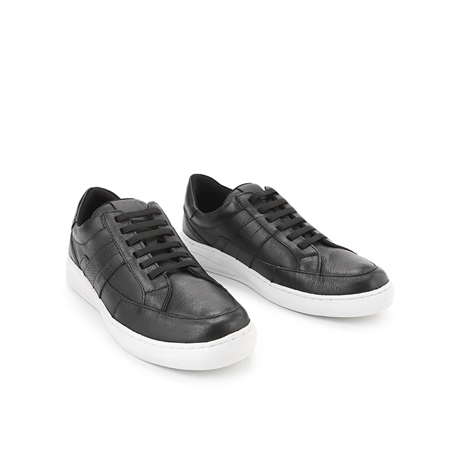 Telson Julio In Black