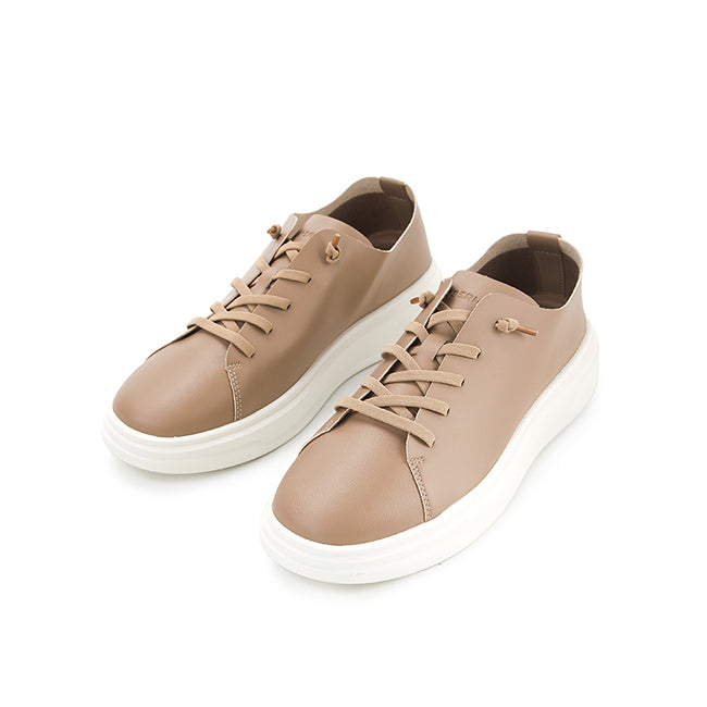 Vito Marton In Camel