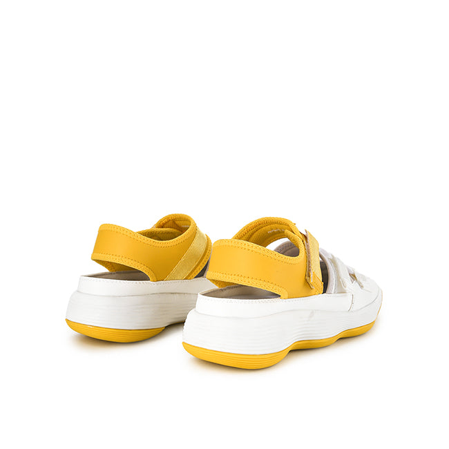 Ashley In White/Yellow