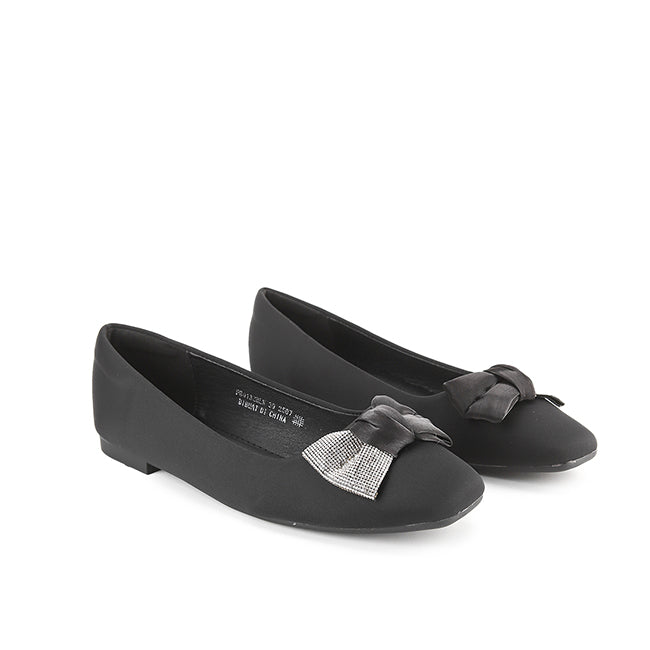 Playboy Wanita Flats Cornelia