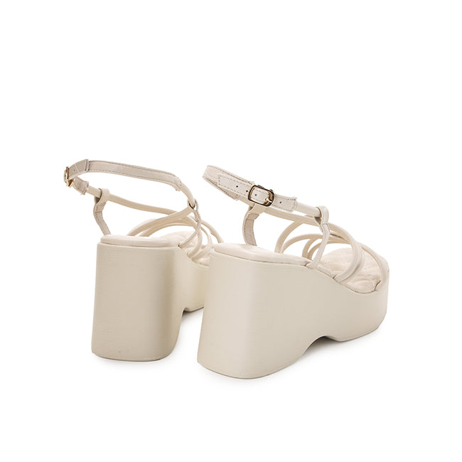 Playboy Sandal Wanita Wedges Karin In Off White