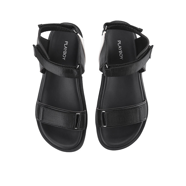 Athea In Black/White