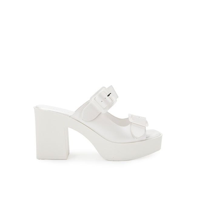 Elodie In White
