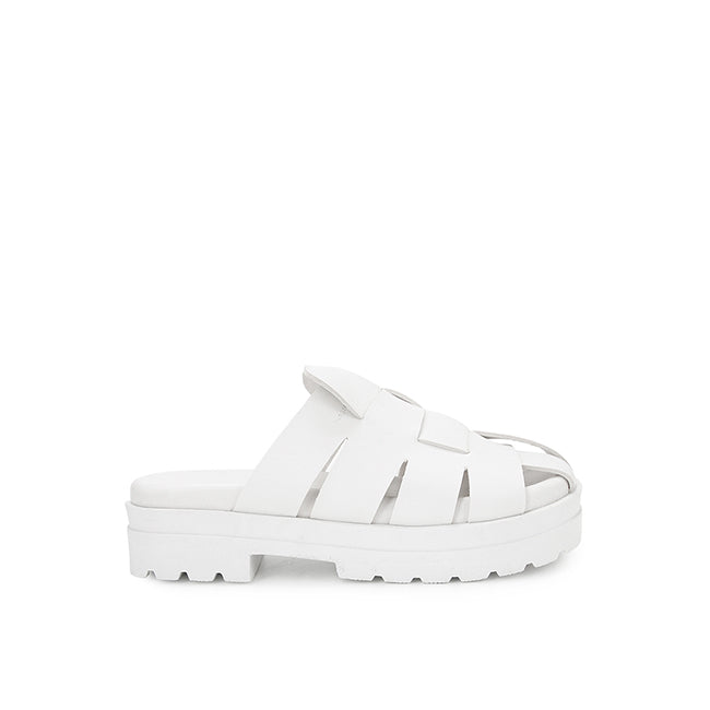 Playboy Sandal Wanita Slip On Nayra In White