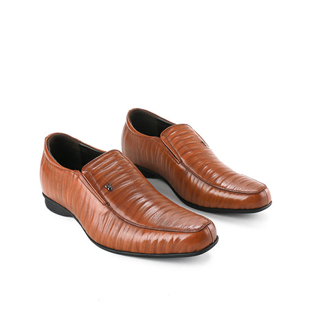 Playboy Sepatu Formal Pria Zhilattan ( Loaver ) In Brown