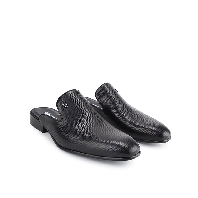 Playboy Sepatu Pria Wuglie Mules In Black