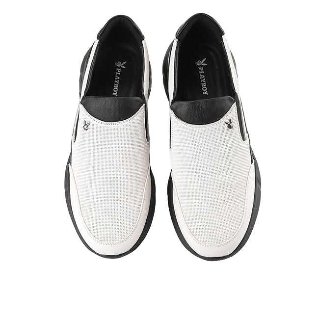 Playboy Sepatu Pria Wagler Slip On In White/Black