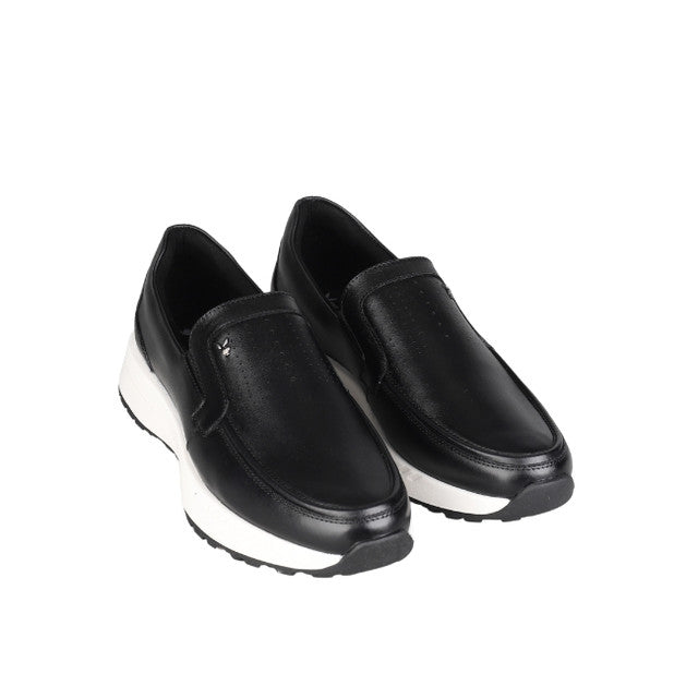 Playboy Sepatu Pria Slip On Kyona In Black