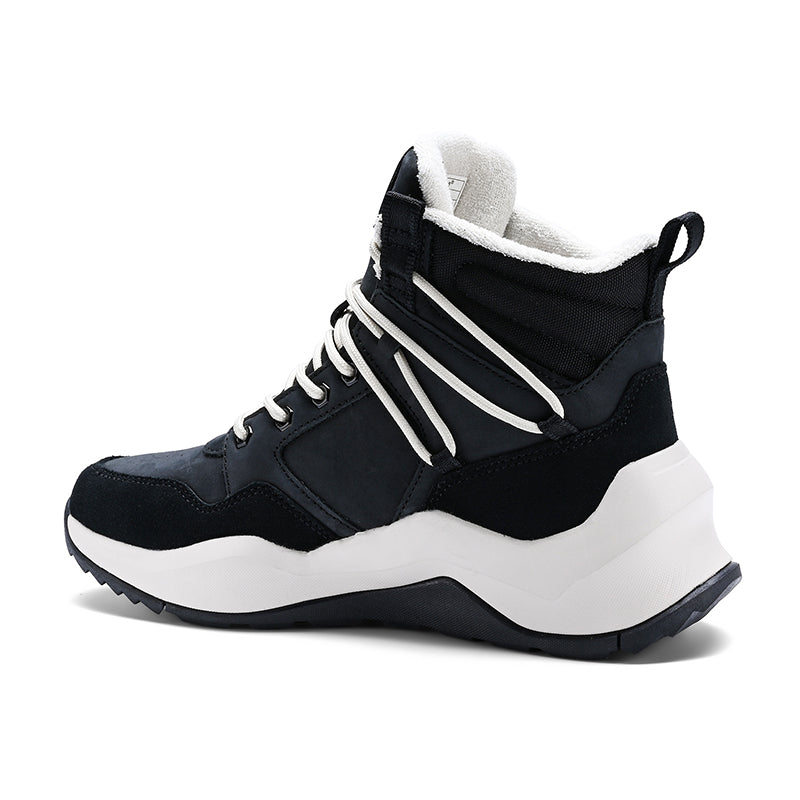 Victoria Dixie In Black