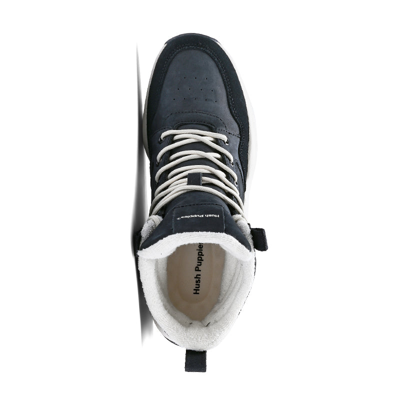 Victoria Dixie In Black