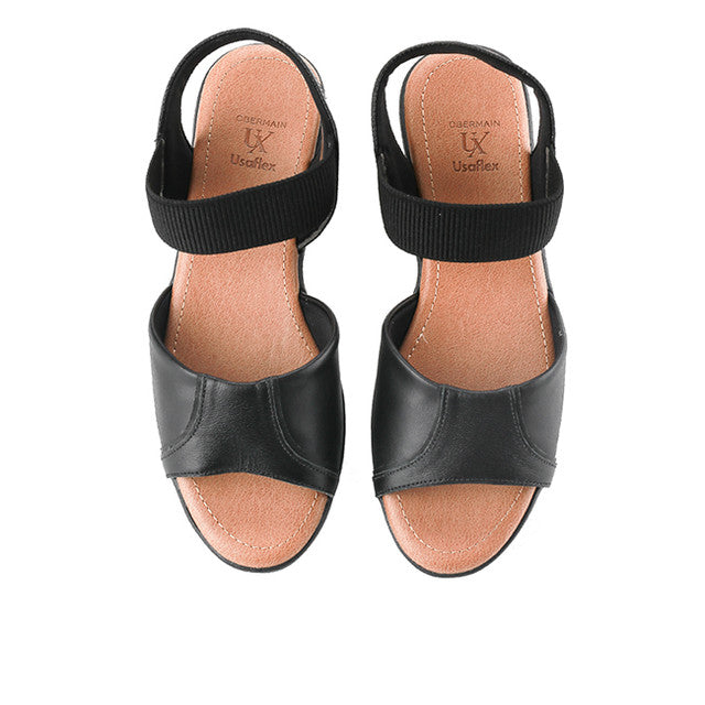 Niccola Genni In Black