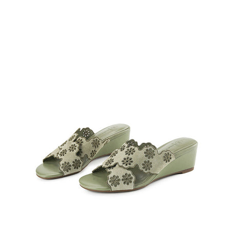 Hush Puppies Sandal Wanita Marion Amber Cross In Olive
