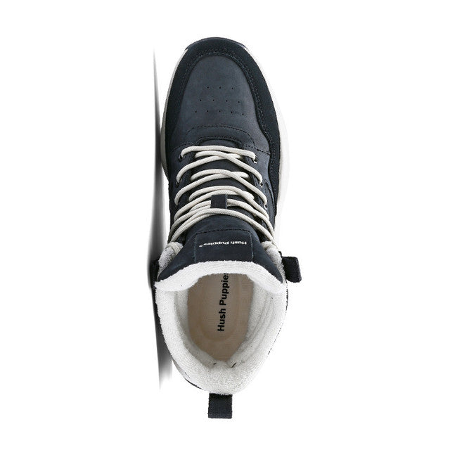 Victoria Dixie In Black