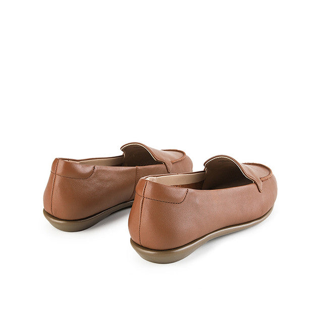 Ginia Evelyn In Camel