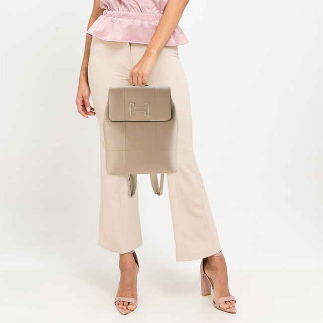 Hush Puppies Women Bags Darlene Backpack M In Beige