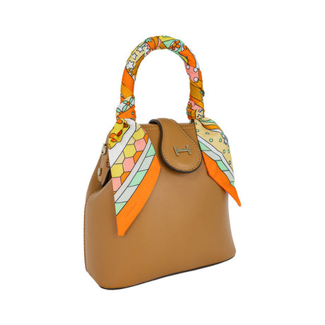 Dion Top Handle M In Tan