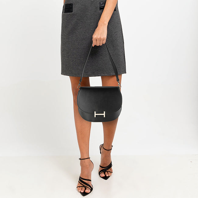 Hush Puppies Tas Wanita Sling Bag Sara Sling L In Black