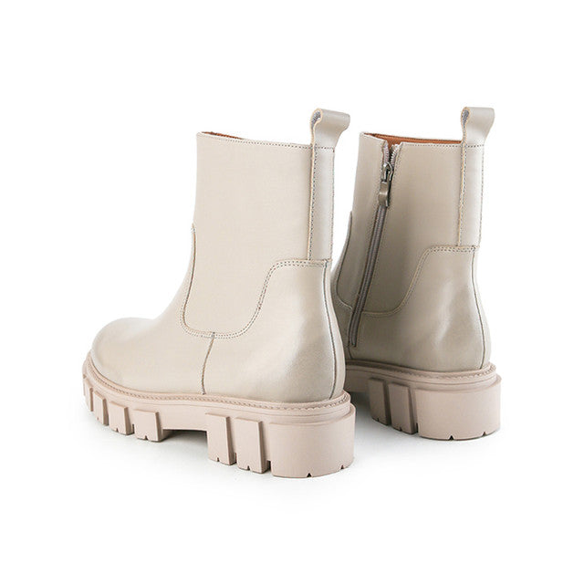 Ginney Irene In Khaki