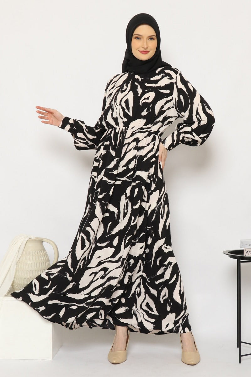 Kara Dress Black and White