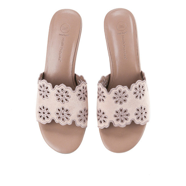 Hush Puppies Sandal Wanita Marion Amber Slip On In Taupe