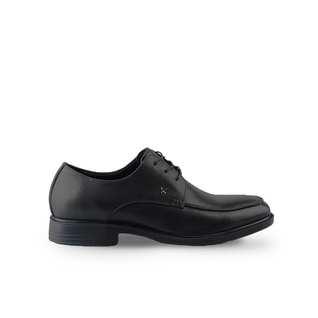 Playboy Shoes Pria Slip On Zerron Laces