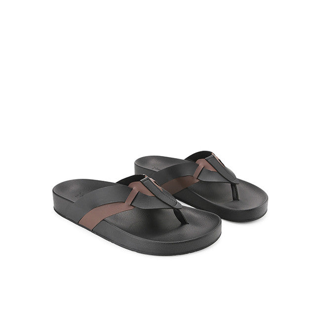 Playboy Sandal Pria Johan Toepost In Black