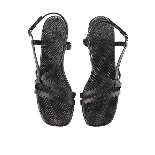 Matina Floda In Black