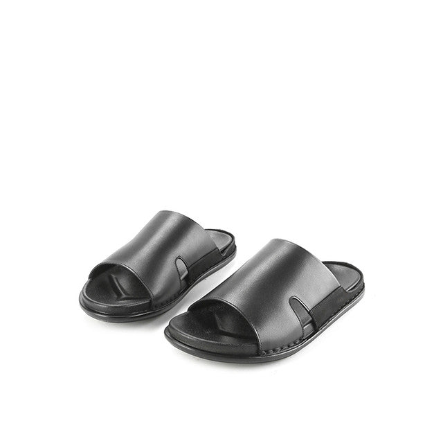 Jason Markus In Black